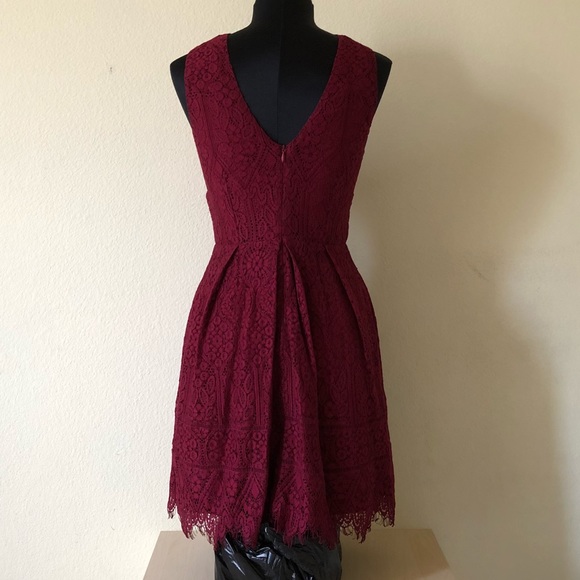 Adelyn Rae Dress - Picture 4 of 6